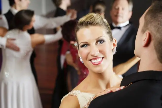 Viennese waltz in America